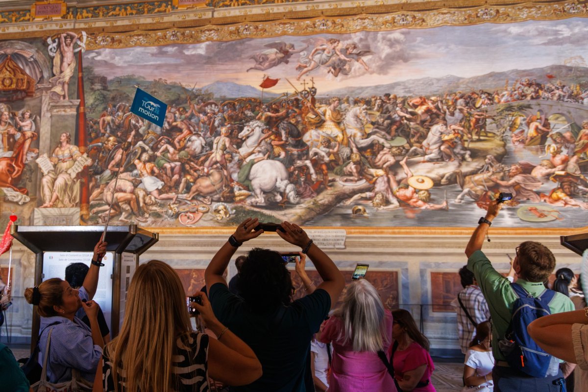 Vatican Museums and Sistine Chapel: Early Small-Group Tour