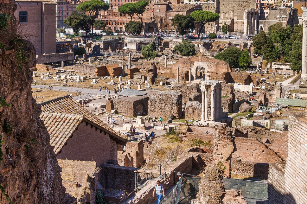 Colosseo, Foro Romano e Palatino con videoguida AI