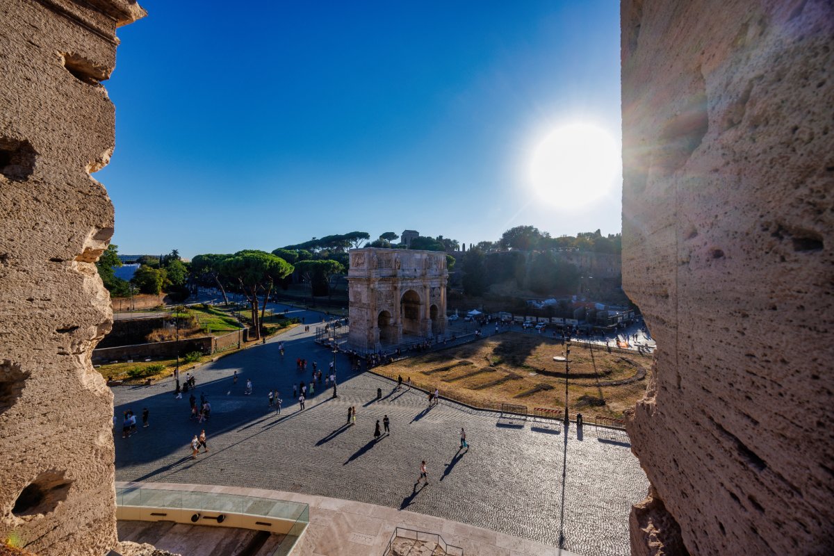Colosseo, Foro Romano e Palatino con videoguida AI